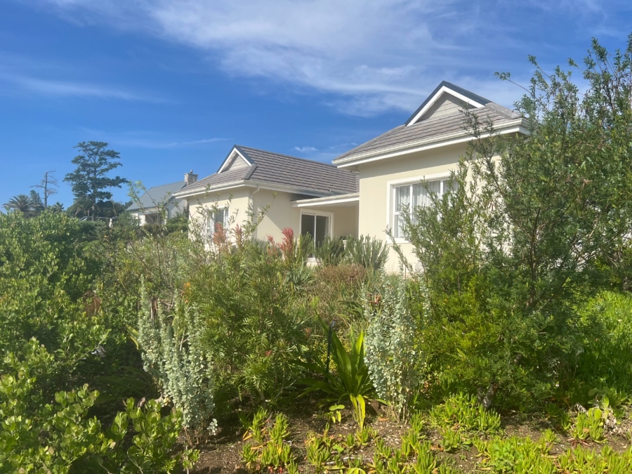 3 Bedroom Property for Sale in Baron View Western Cape